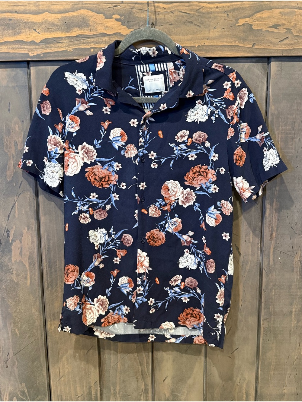 Denim & Flower Men's Navy Floral Short-Sleeve Button-Up Hawaiian Shirt